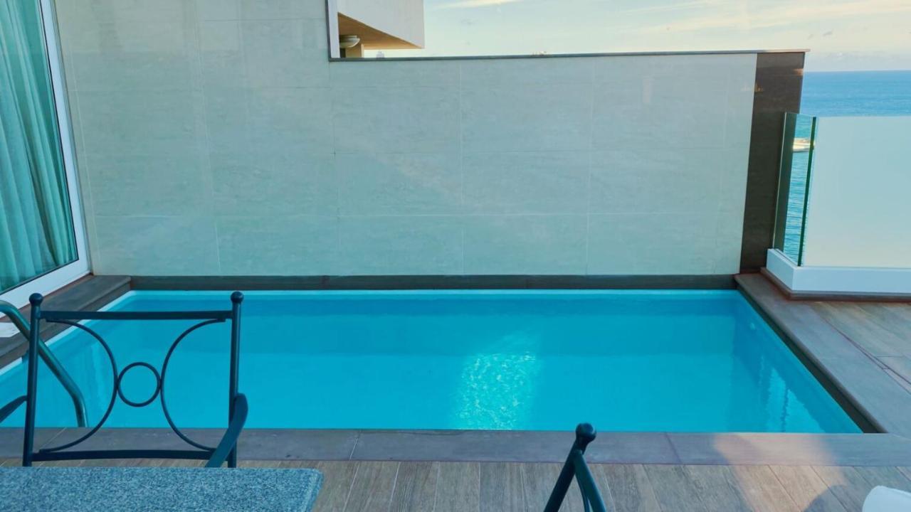 Point Sliema Sea Front Apartment Bagian luar foto